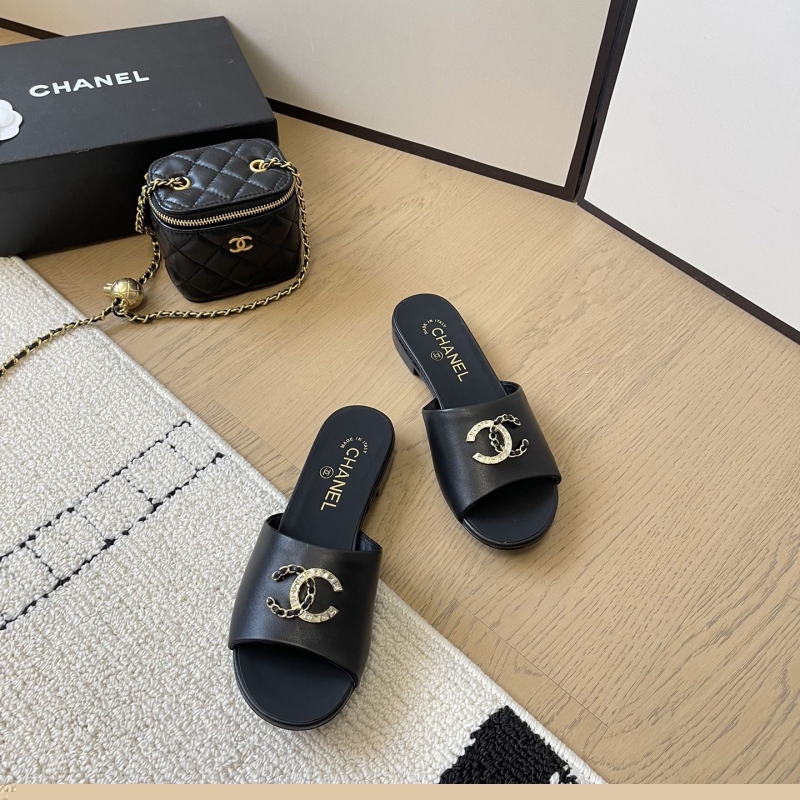 Ch*el slippers